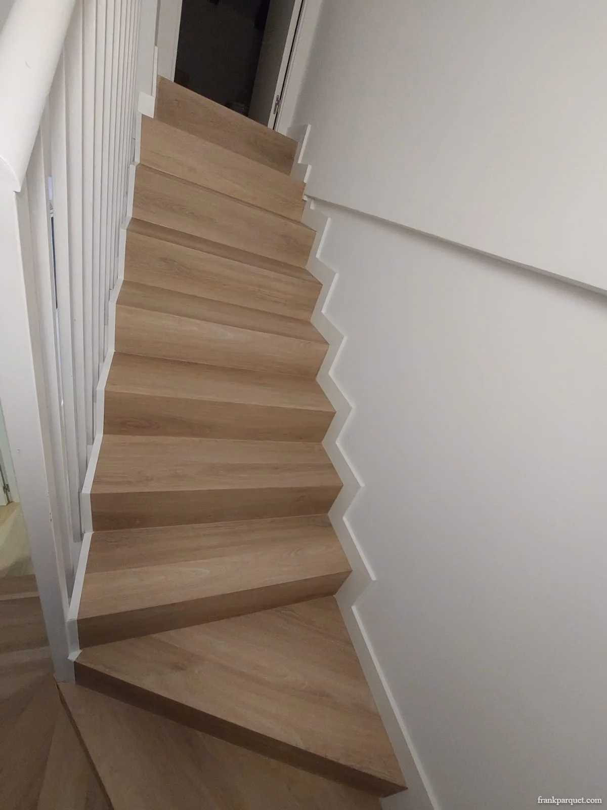 Escalera de madera